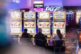 Filipino player opening Caesars platform on a mobile browser in the Philippines